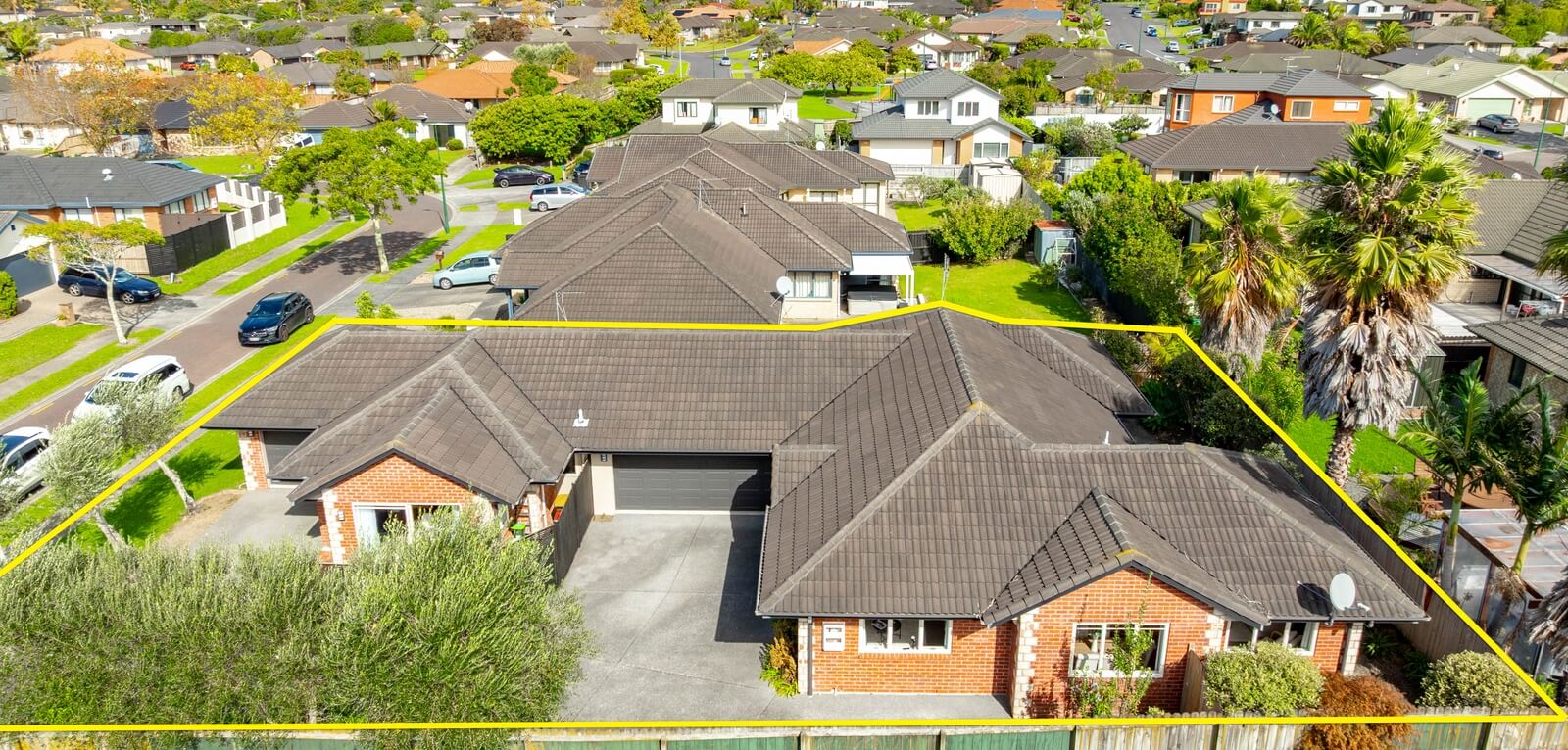 18 & 18A Feeny Crescent