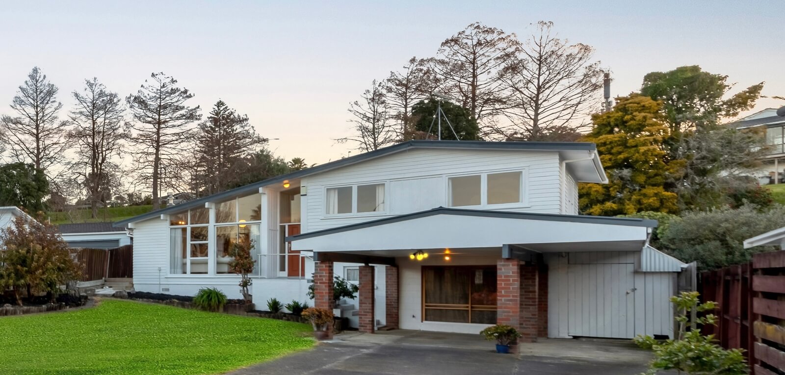 71 Beechdale Crescent